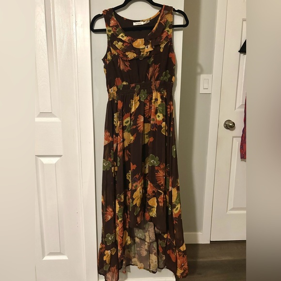 Floral Fall dress - Picture 3 of 3